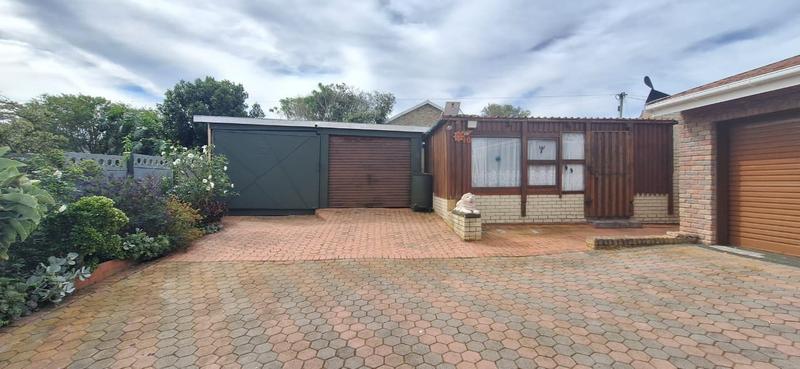 3 Bedroom Property for Sale in Dana Bay Western Cape